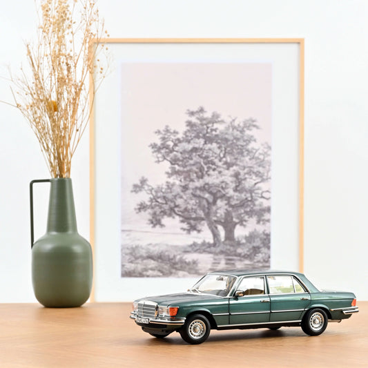 Mercedes-Benz 450 SEL 6.9 1979 – Petrol – Norev