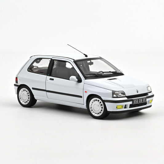 Renault Clio 16S 1991 – Glacier White – Norev