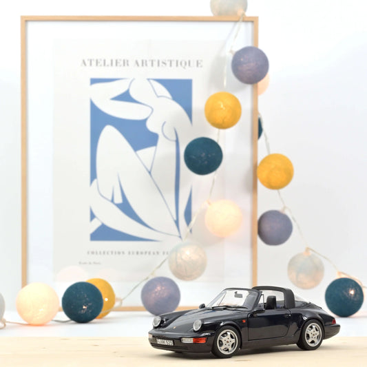 Porsche 911 Carrera 4 Targa – 1991 – Blue Metallic – 1:18 – Norev