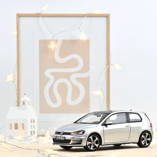 VW Golf GTI 2013 Reflex Silver – Norev