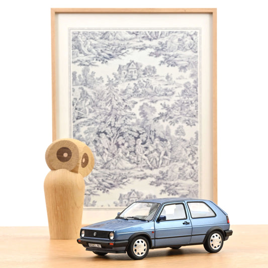 Volkswagen Golf 10 Million – 1988 – Star Blue Metallic – 1:18 – Norev