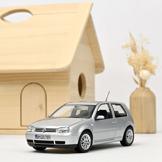 VW Golf GTI 1998 Silver - Norev