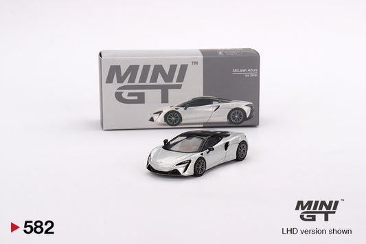 McLaren Artura Ice Silver – MiniGT