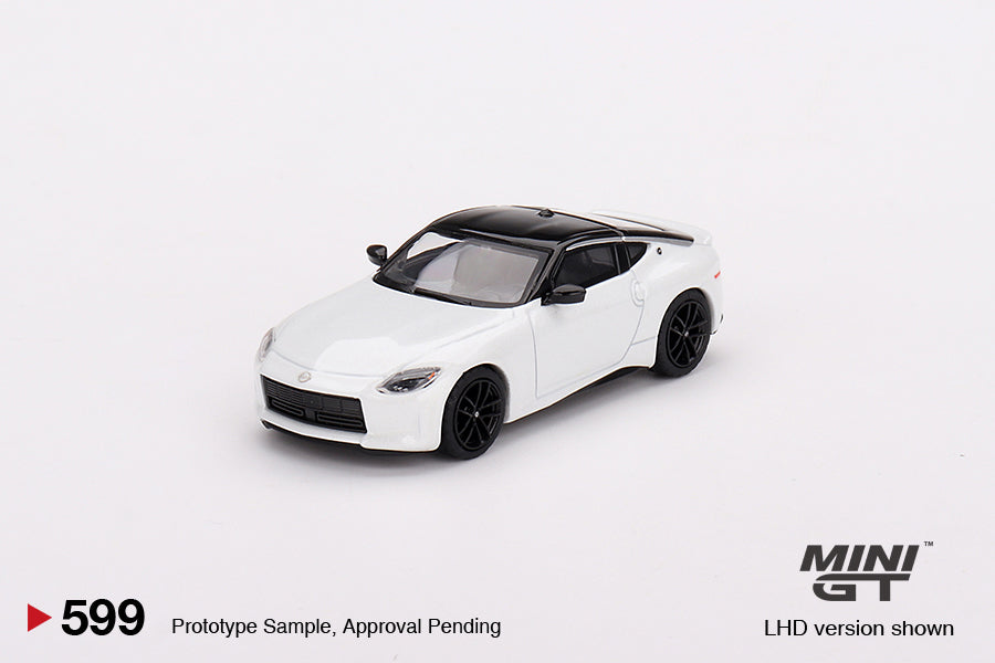 Nissan Z Performance 2023 Everest White – MiniGT