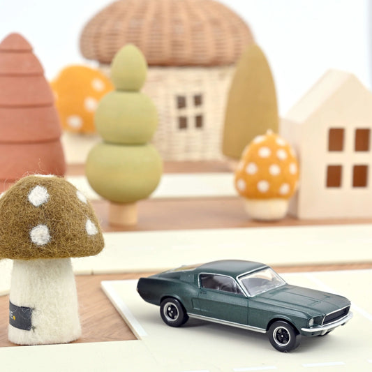 Ford Mustang Fastback 1968 Satin Green Metallic – Norev Jet‑Car