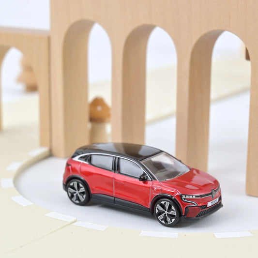 Renault Megane E‑Tech 2022 Flame Red & Black – Norev