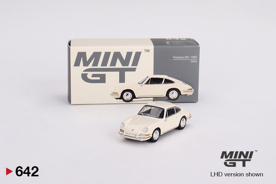 Porsche 901 1963 – Ivory – MiniGT