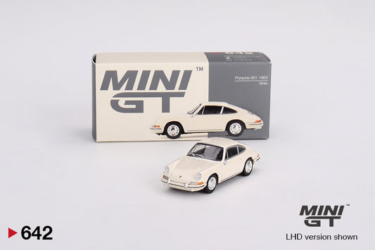 Porsche 901 1963 – Ivory – MiniGT