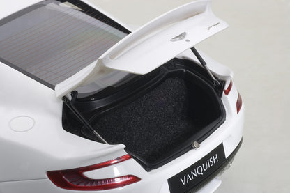 Aston Martin Vanquish – 2015 – Gloss Black – Autoart