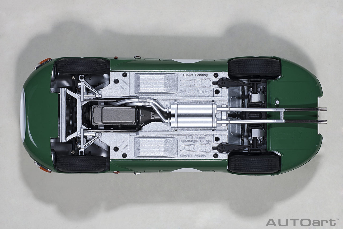 Jaguar Lightweight E‑Type – 2015 – Opalescent Dark Green  – Autoart
