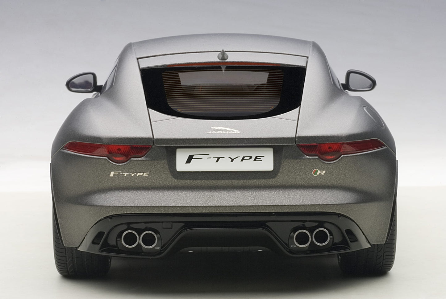 Jaguar F‑Type R Coupé – 2015 – Matt Grey – AUTOart