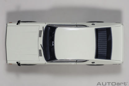 Nissan Skyline 2000 GT‑R (KPGC110) – 1973 – White – Autoart
