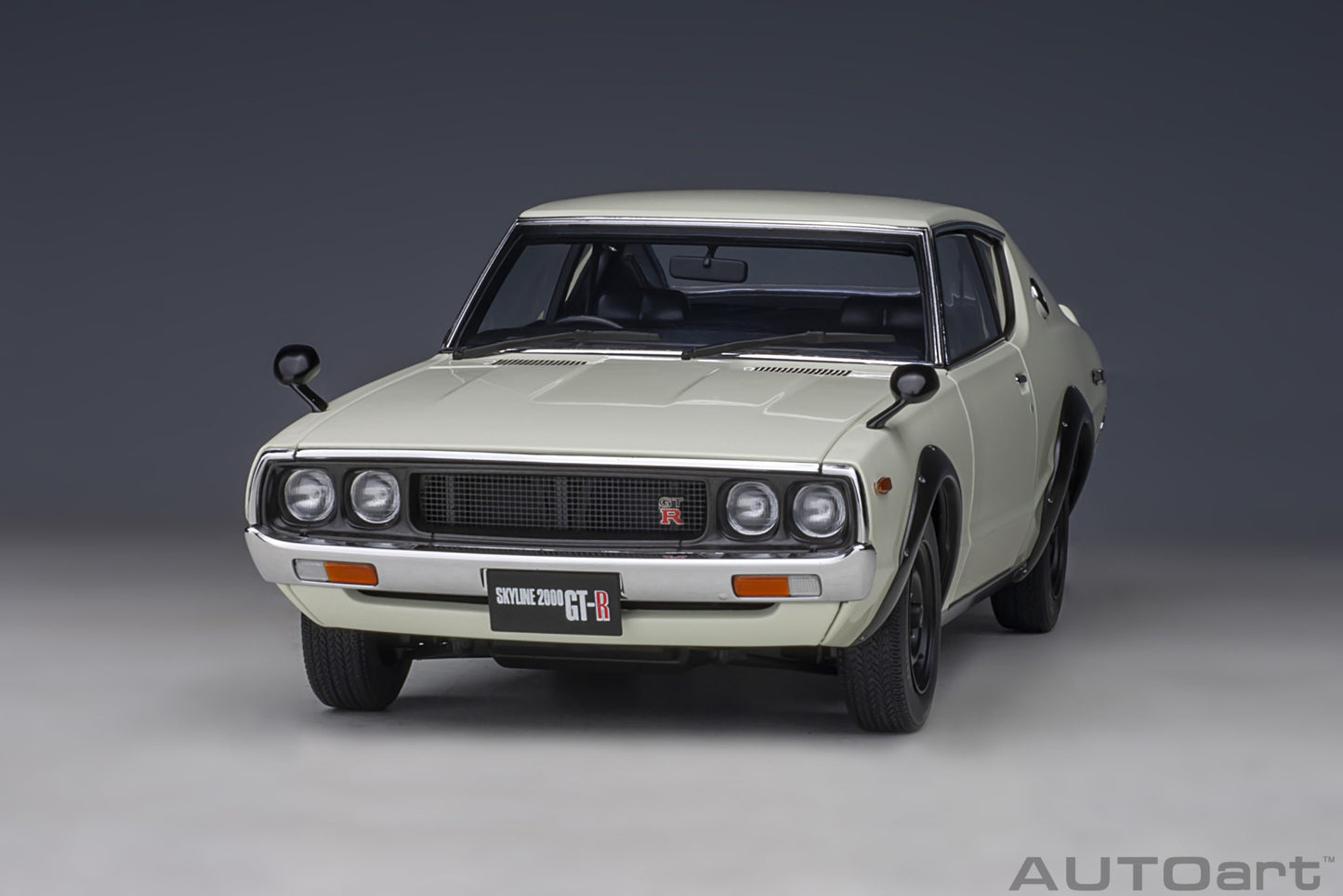 Nissan Skyline 2000 GT‑R (KPGC110) – 1973 – White – Autoart
