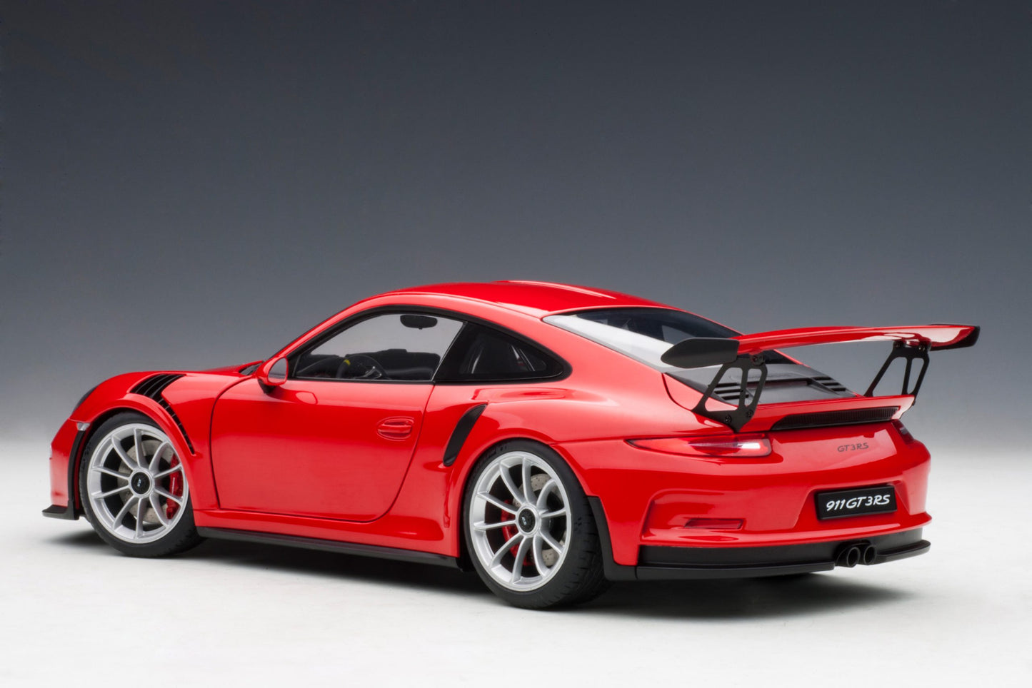 Porsche 911 (991) GT3 RS – 2017 – Guards Red – 1:18 – AUTOart