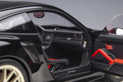 Porsche 911 (991.2) GT2 RS Weissach Package – 2017 – Black – AUTOart