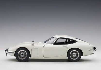 Toyota 2000GT – 1967 – White – AUTOart