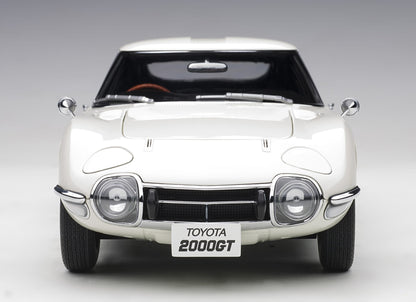 Toyota 2000GT – 1967 – White – AUTOart