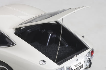 Toyota 2000GT – 1967 – White – AUTOart