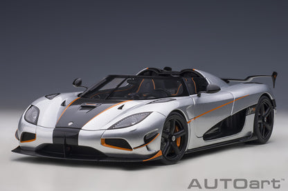 Koenigsegg Agera RS – 2015 – Moon Silver/Carbon s narandžastim akcentima – AUTOart