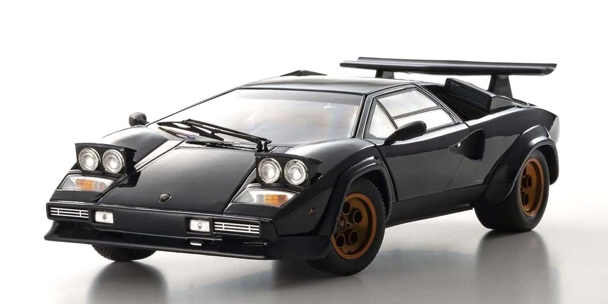 Podignuta svetla Lamborghini Countach LP500S 1982