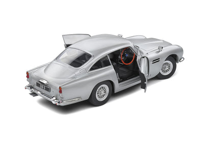 Aston Martin DB5 – Silver Birch – 1964 (1:18)