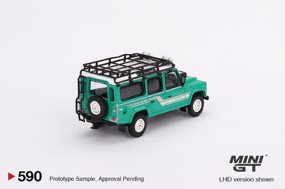Land Rover Defender 110 County Station Wagon 1985 – Trident Green – MiniGT