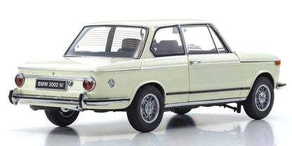 BMW 2002 Tii 1972 White metalni autić – zadnji pogled