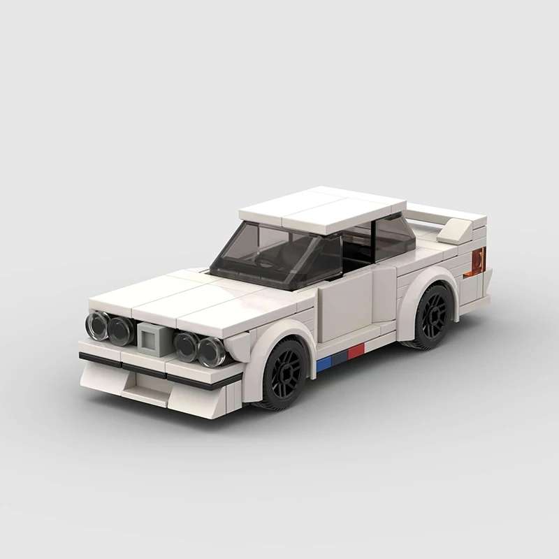Sastavljen model BMW E30 White Edition – prednji ugao