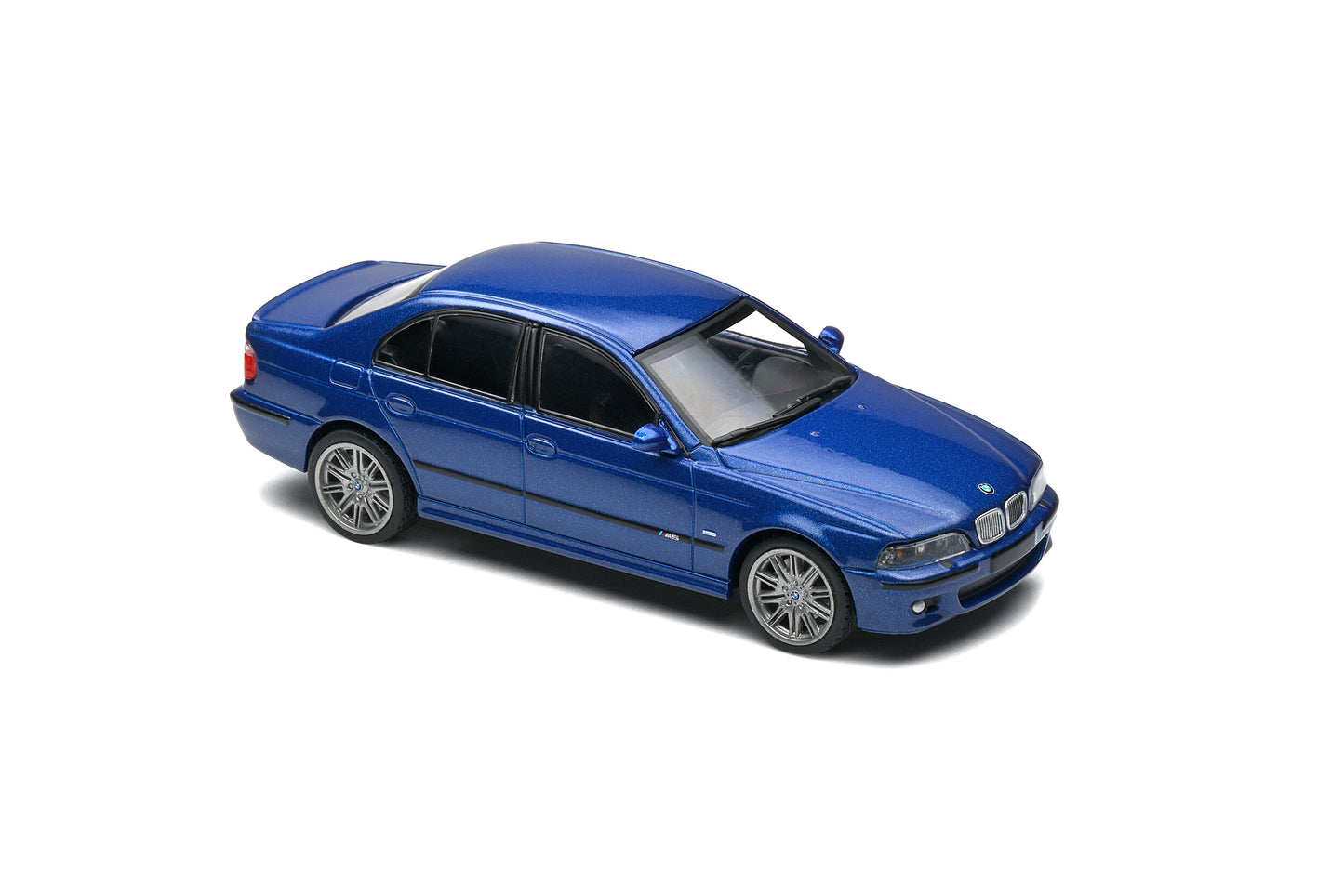 BMW M5 E39 – Estoril Blue – 2000 Solido