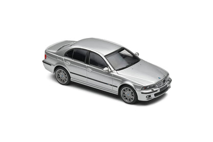 BMW M5 E39 – Titanium Silver – 2000 – Solido