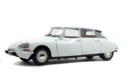 Citroën D Special Blanche 1972 – 1:18 Die‑Cast Solido