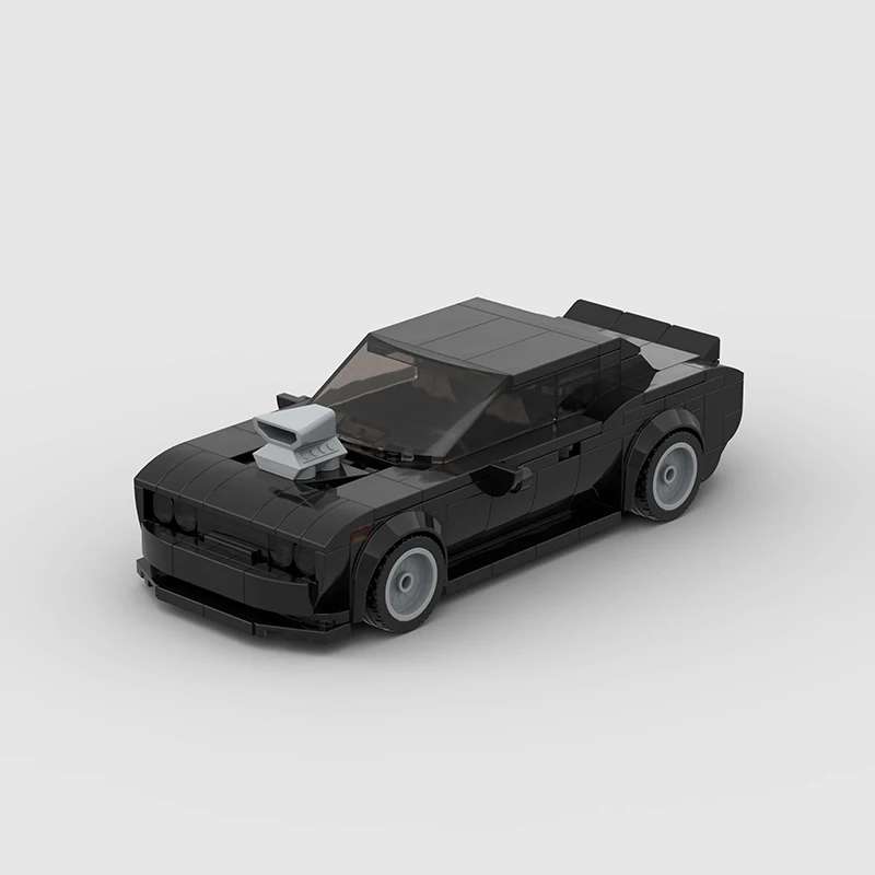 Dodge Challenger Black autić - pogled napred