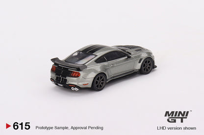 Shelby GT500 SE Widebody – Pepper Gray Metallic – MiniGT