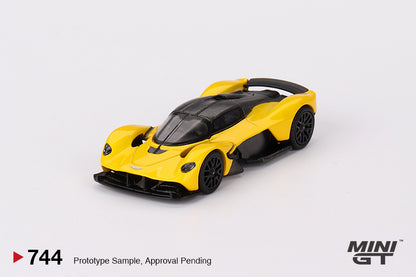 Aston Martin Valkyrie – Sunburst Yellow – MiniGT