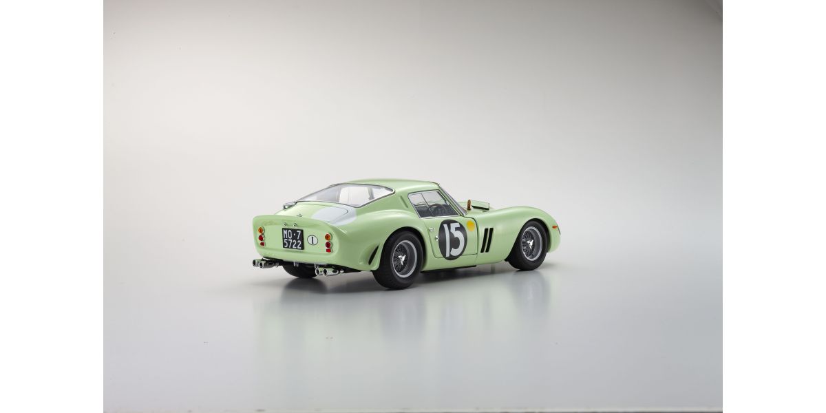 Ferrari 250 GTO Goodwood Tourist Trophy 1962 – Prikaz iz zadnje perspektive.