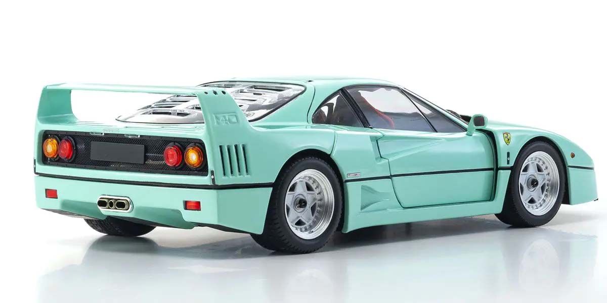 Ferrari F40 Mint Green 1987 od nazad