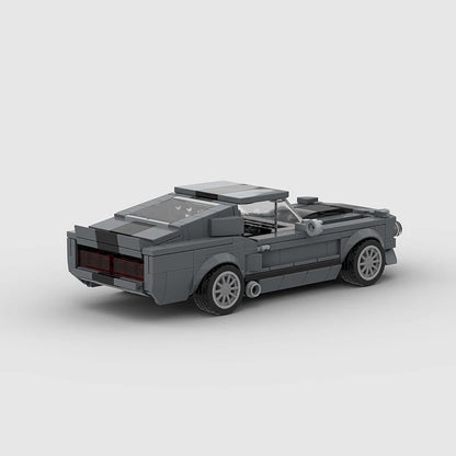 Ford Mustang Eleanor autić straga