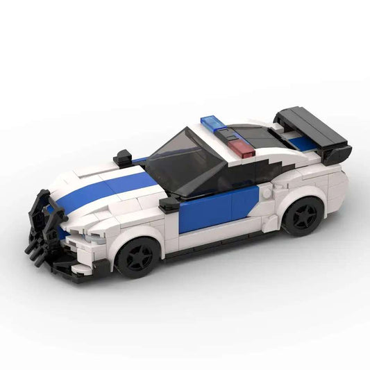 Ford Mustang Police autić na sklapanje, prednji ugao.