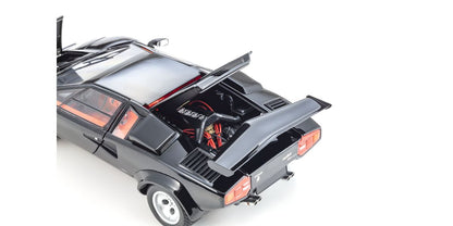 Lamborghini Countach LP5000 Quattrovalvove Black - Motorni prostor