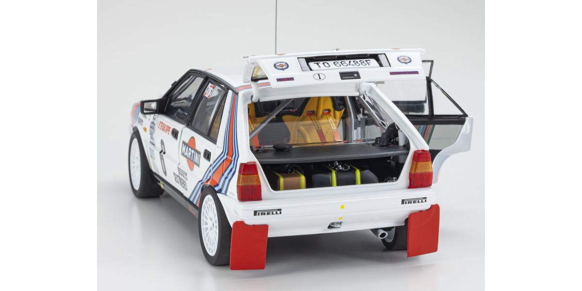 Lancia Delta HF 4WD Monte Carlo 1987 Team Martini - Otvoren gepek