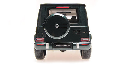 Pogled zadnjeg branika Mercedes-AMG G63 - MINICHAMPS model