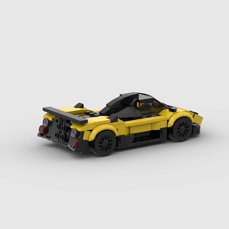 Zadnji pogled na Pagani Zonda Cinque autić na sklapanje