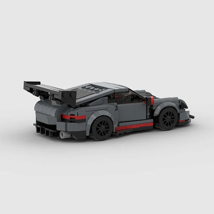 Zadnji ugao Porsche GT3RS Silver