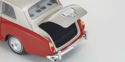 Rolls-Royce Phantom VI 1968 Red-Light Beige, otvoren gepek