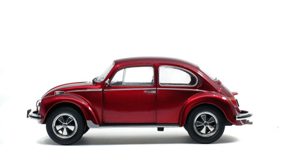 Volkswagen Beetle 1303 1974 Metallic Red – 1:18 Die‑Cast Solido
