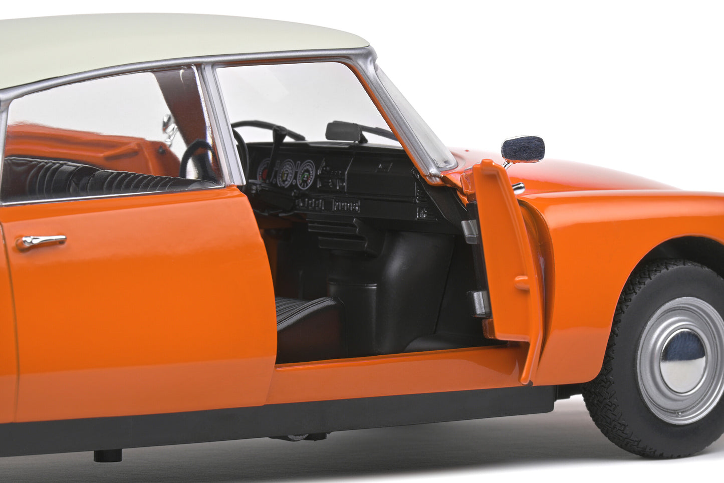 Citroën D Special 1972 Orange – Die‑Cast Solido