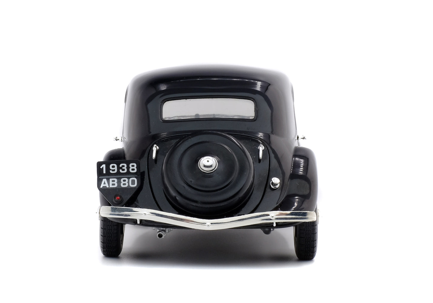 Citroën Traction 11B Noir 1937 – Die‑Cast Solido