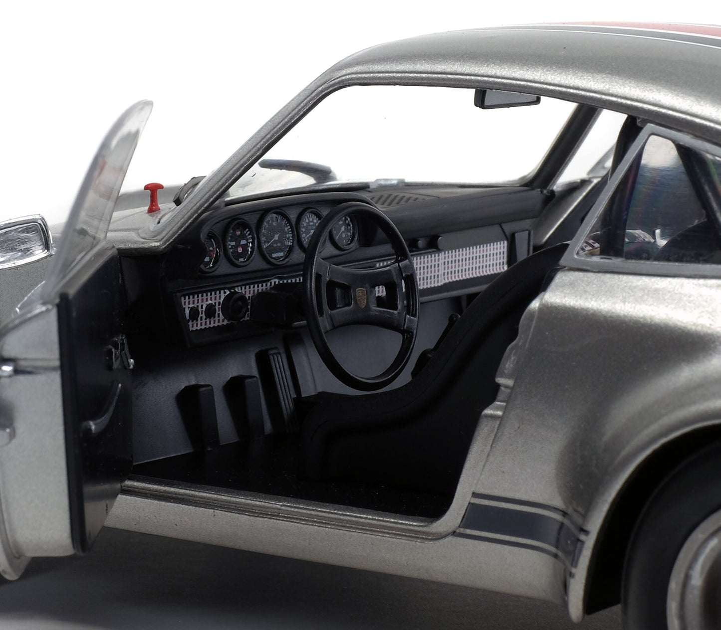 Porsche 911 RSR Backdating Outlaw 1973 – Solido