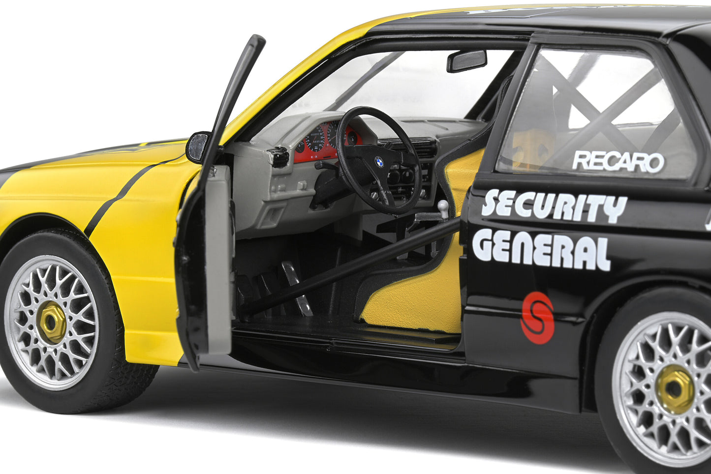 BMW E30 M3 – DTM – 1988 – #31 K. THIIM