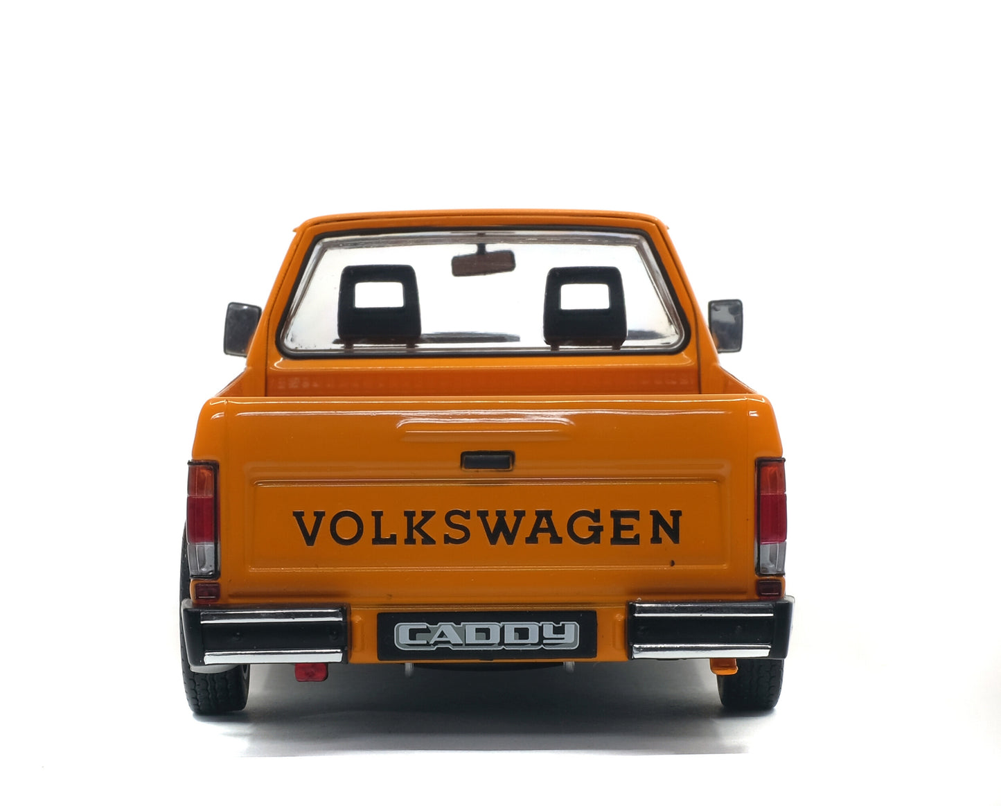 Volkswagen Caddy Mk1 Custom Metallic Orange – 1982 – 1:18 – Solido